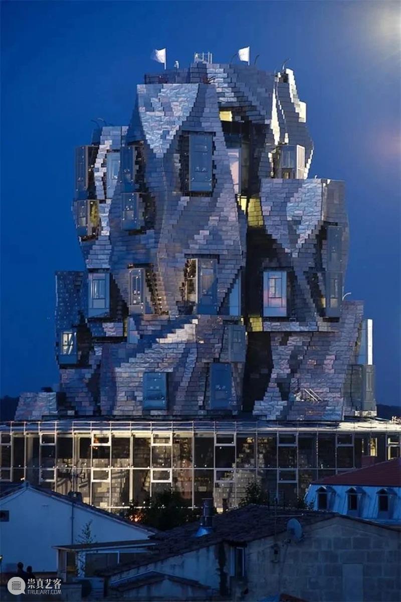 【IFA-艺术赏析】Frank Gehry|“魔法”建筑 田恬 建筑 艺术 IFA 世界上 垃圾 弗兰克 盖里 Gehry 加拿大 多伦多 崇真艺客